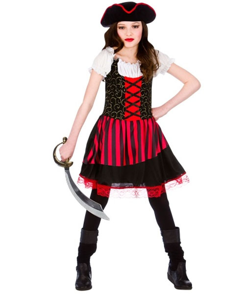 Pretty Pirate Girl